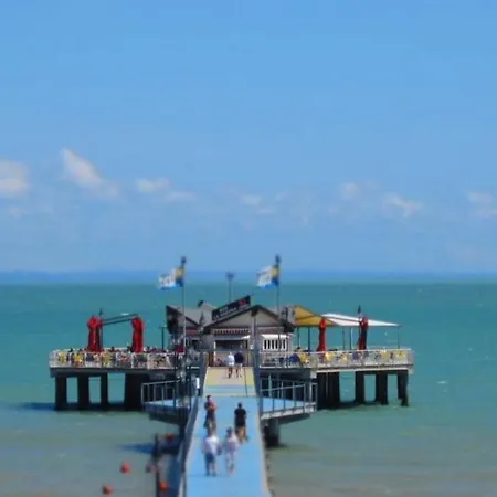 Comfort And Privacy With Fenced Garden In Lignano Riviera Villa *